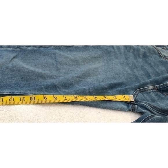 American Eagle Mom Jean High Rise Cropped Cut Off Jeans 4 Regular - Picture 7 of 11